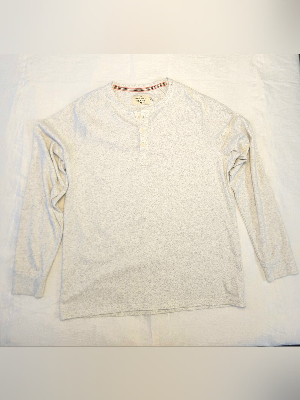 The Normal Brand Men’s Long-Sleeve Henley in Light Gray Heather